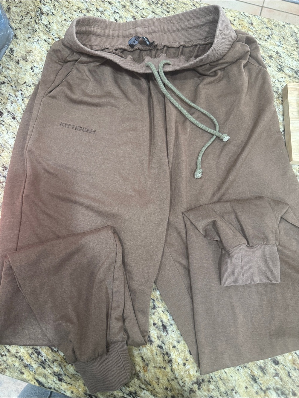 Kittenish Brown Ribbed Waist Jogger